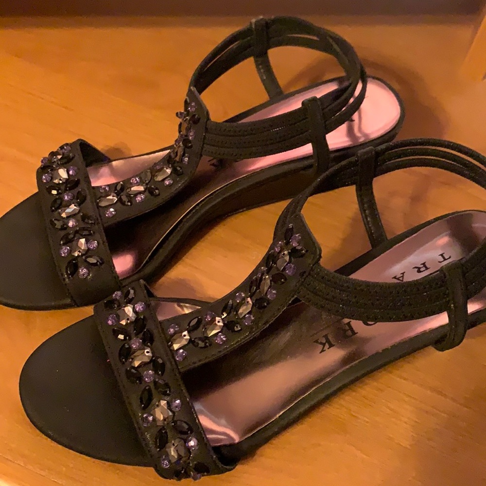 Cute black/ purple low heels with rhinestones in good condition.
